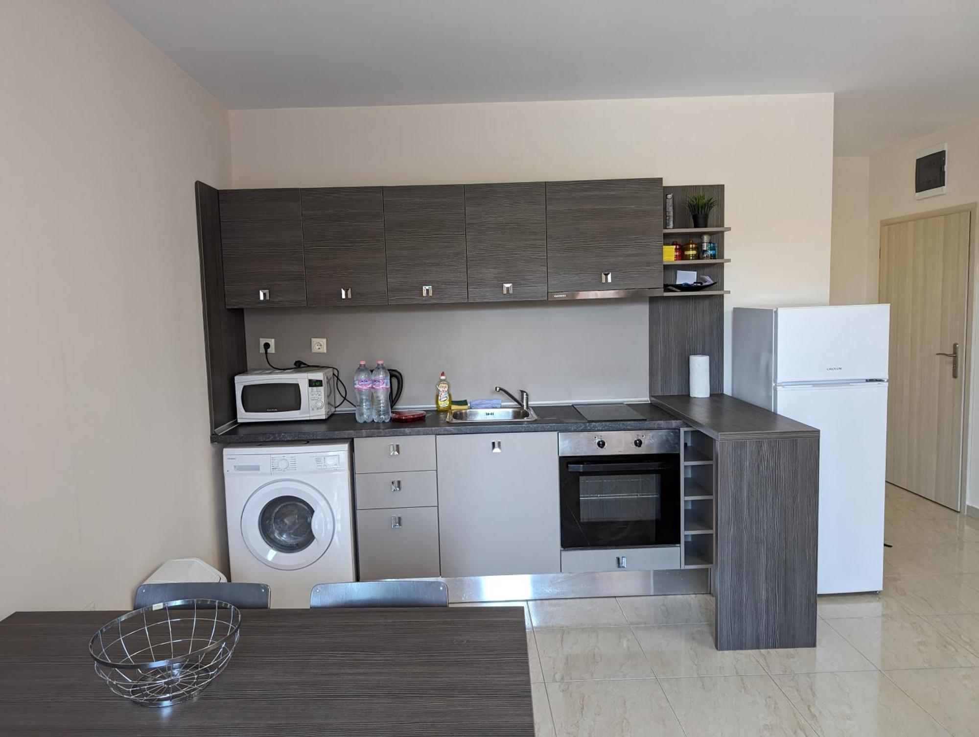 Sunny Star Dreams Condo W Prime Location, Pool, Sea View Sveti Vlas Exterior photo